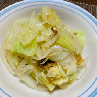 簡単な副菜☆キャベツと玉ねぎの胡麻和え